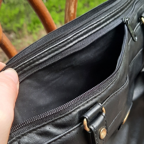 🆕️ Black Mitzi Vintage Leather Handbag Purse - Picture 5 of 14